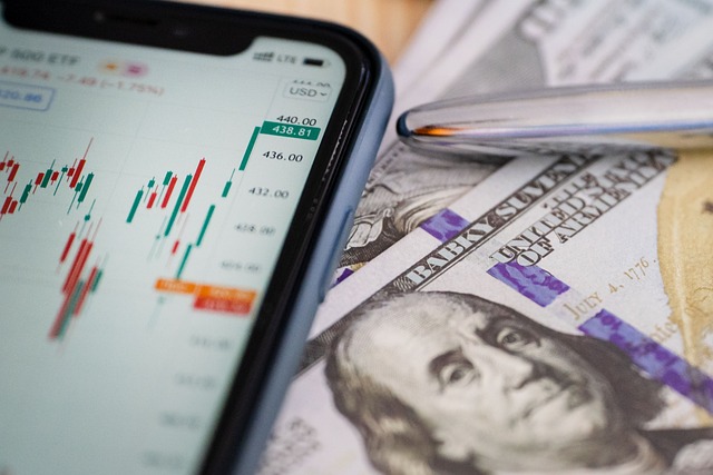 Macro Global Markets：巨汇平台的技术与功能全解析